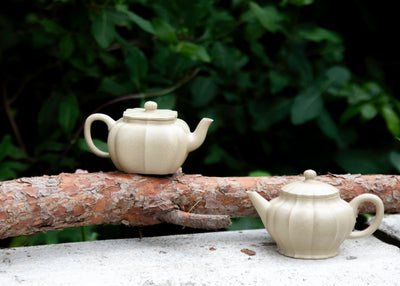 "Vien Pattern Square" Yixing Teapot 250ML