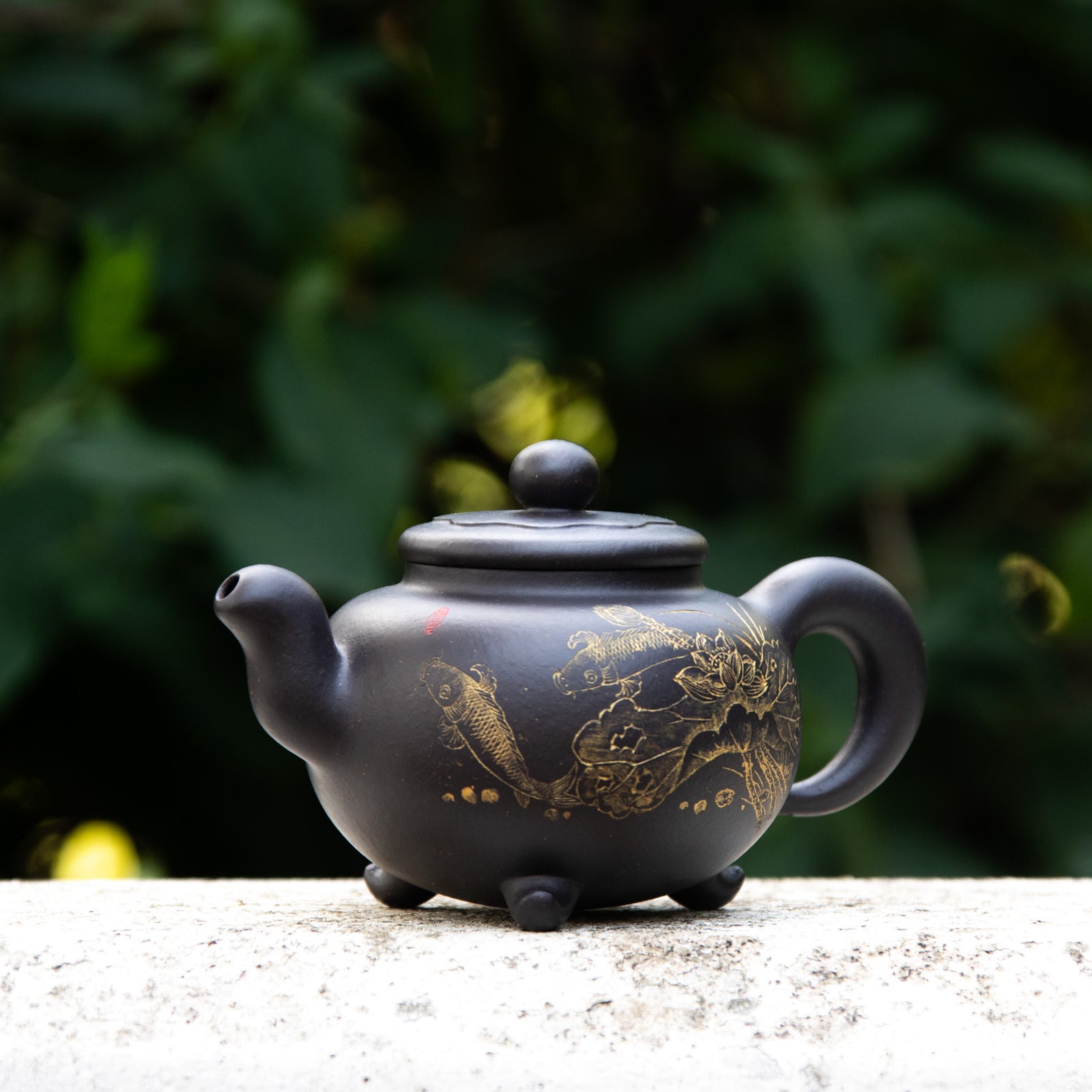 "Harmony" Black Clay Yixing Teapot 320ML