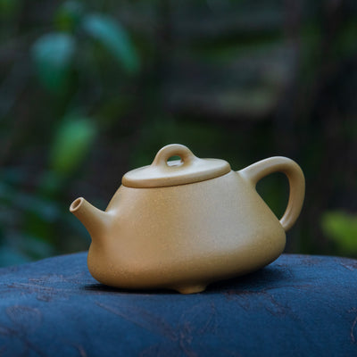 Golden Duan Ni "Shi Piao" Yixing Teapot 220ML