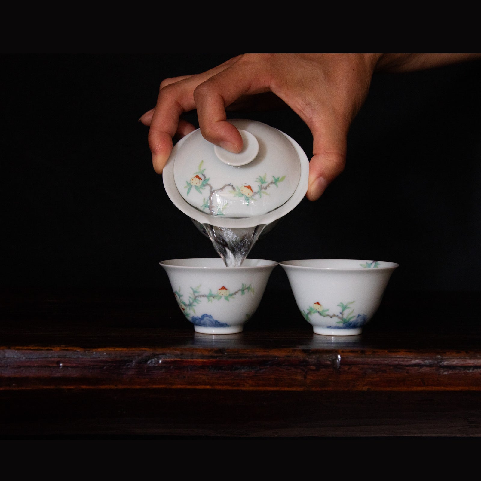 Doucai Porcelain Gaiwan Set with Peach