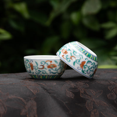 Doucai Porcelain Drum-shaped Cup