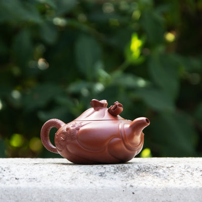 "A Fish Turns to A Dragon" Yixing Teapot 190ML