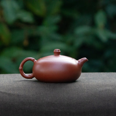 Flat pot with bamboo feature Chaozhou Teapot