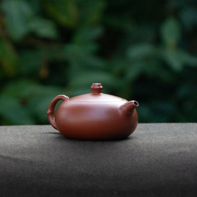 Flat pot with bamboo feature Chaozhou Teapot