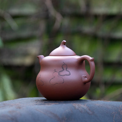 "Gourd" Yixing Teapot
