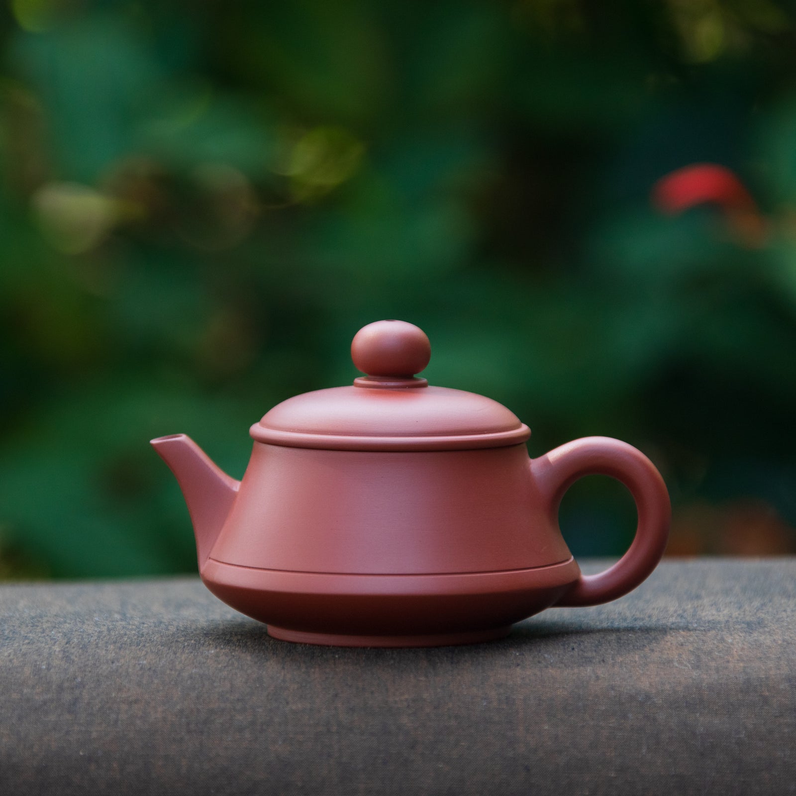 "Huan Ge" Chaozhou Teapot 100ml
