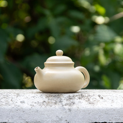 "Rong Tian" Duan Ni Yixing Teapot 160ML