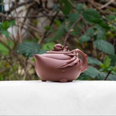 "Peach Pot" Yixing Teapot and Cups 300ML