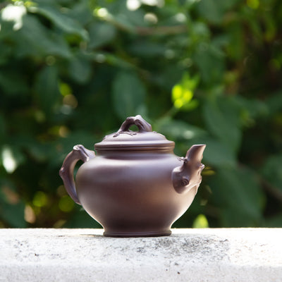 "Plum Blossom" Zi Ni Yixing Teapot 340ML