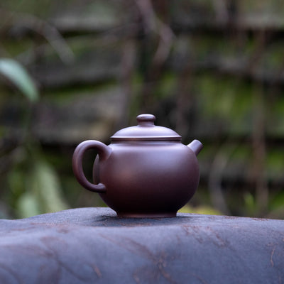 “Gu Yun" Yixing Teapot