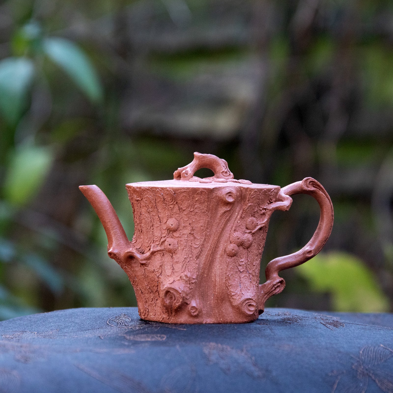 Red Pine Tree trunk-form Yixing Teapot