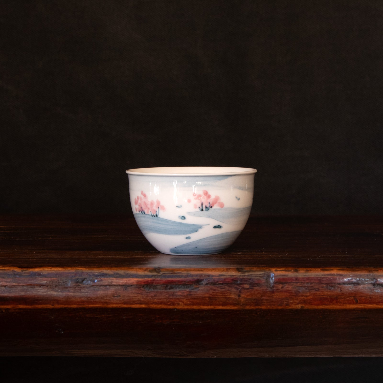Porcelain Teacup with Scenery 100ml