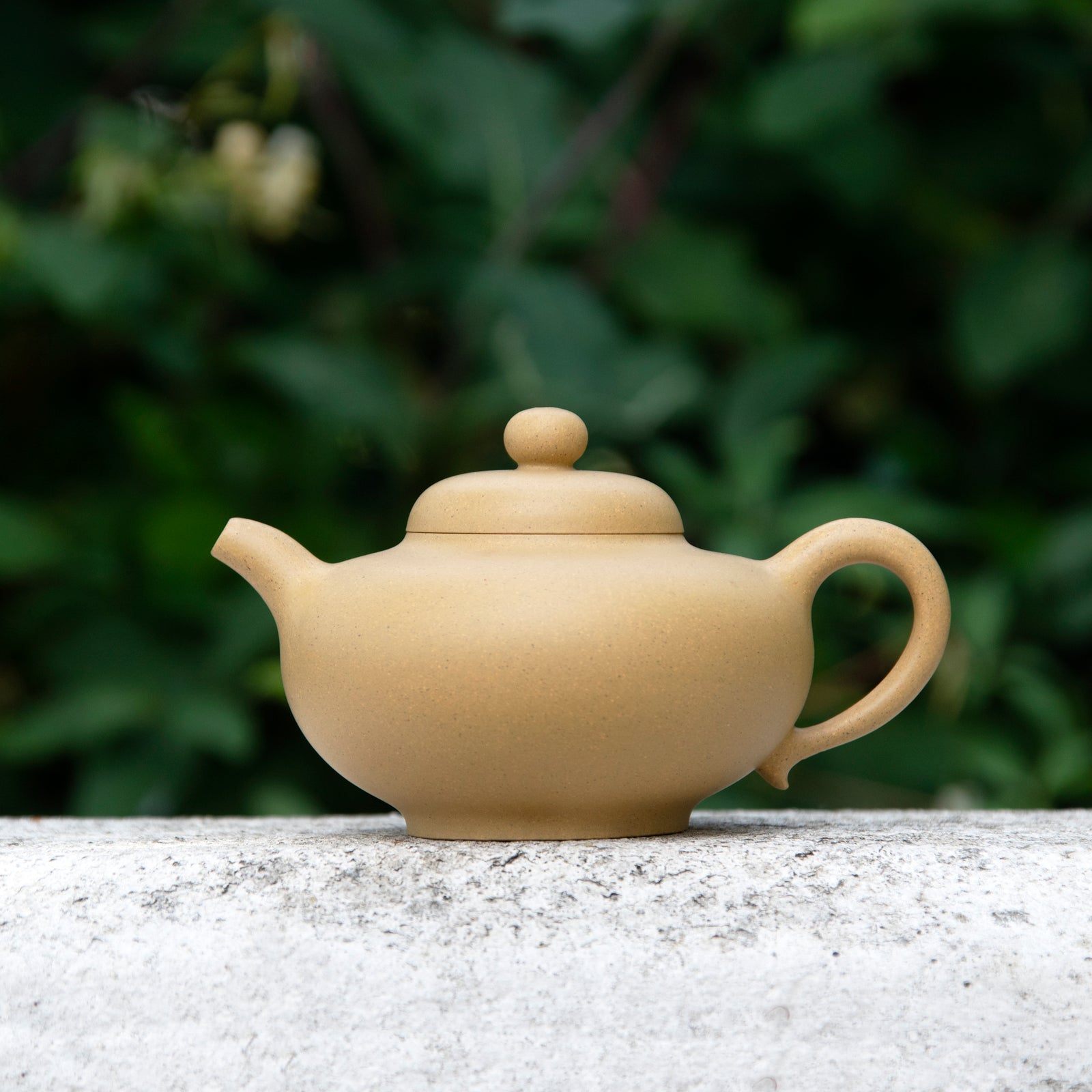 "Ru Ding" Style Duan Ni Yixing Teapot 300ML
