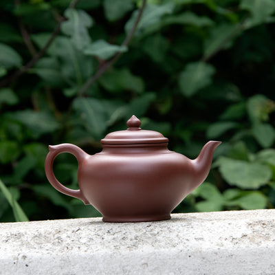 "Smiling" Yixing Teapot 250ML