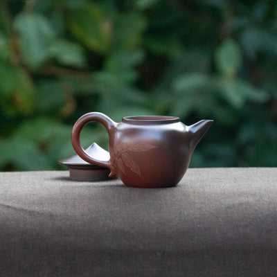 Wood-fired "Swordsman" Chaozhou Teapot 100ml
