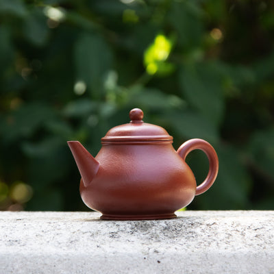 Guava Shaped Shui Ping Yixing Teapot