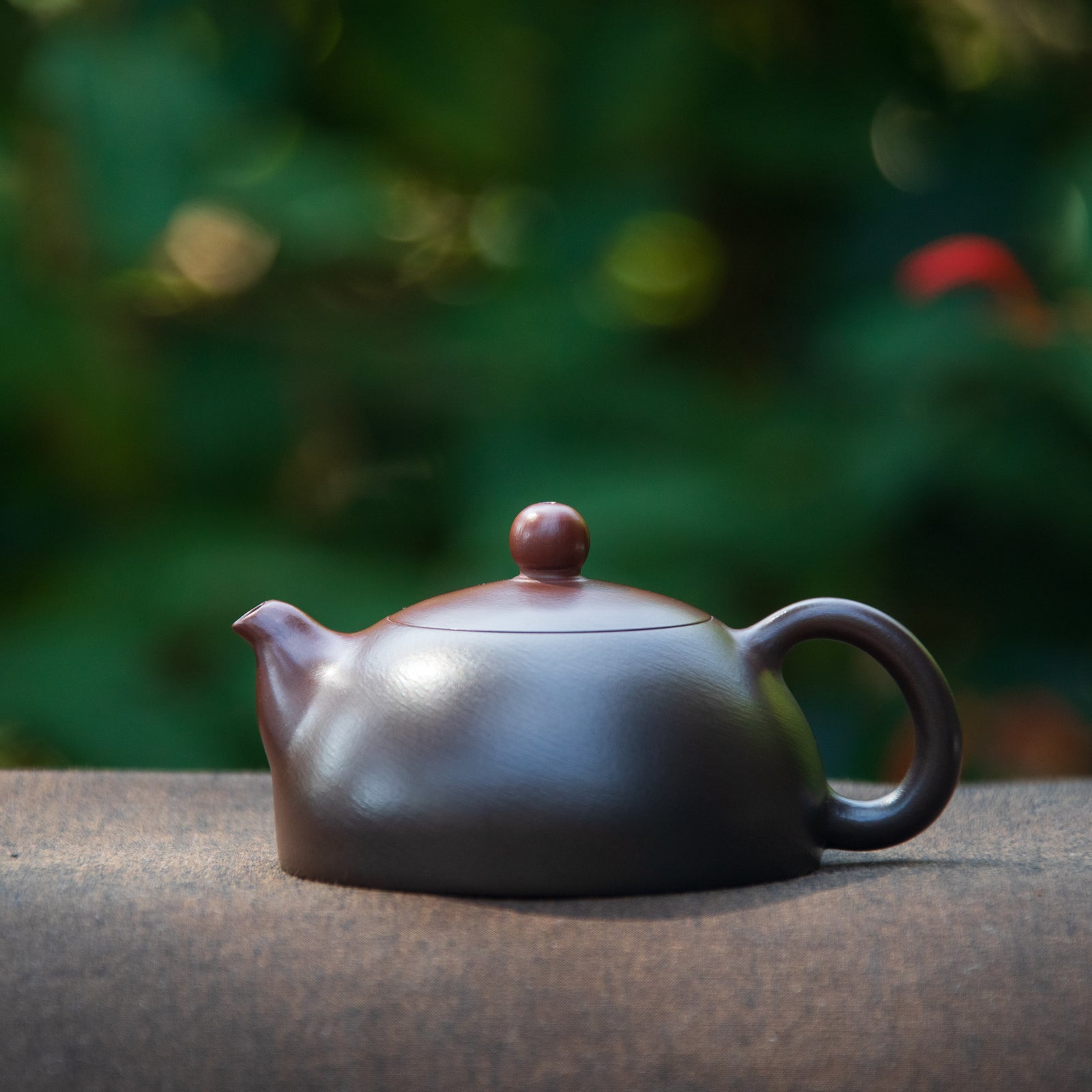 WOOD-FIRED Half-Moon Shape Chaozhou Teapot