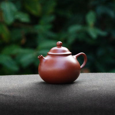Workshop Made Chaozhou Pot (B)