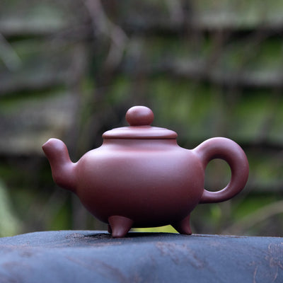"Fancy-Free" Yixing Teapot