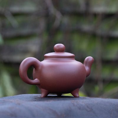 "Fancy-Free" Yixing Teapot