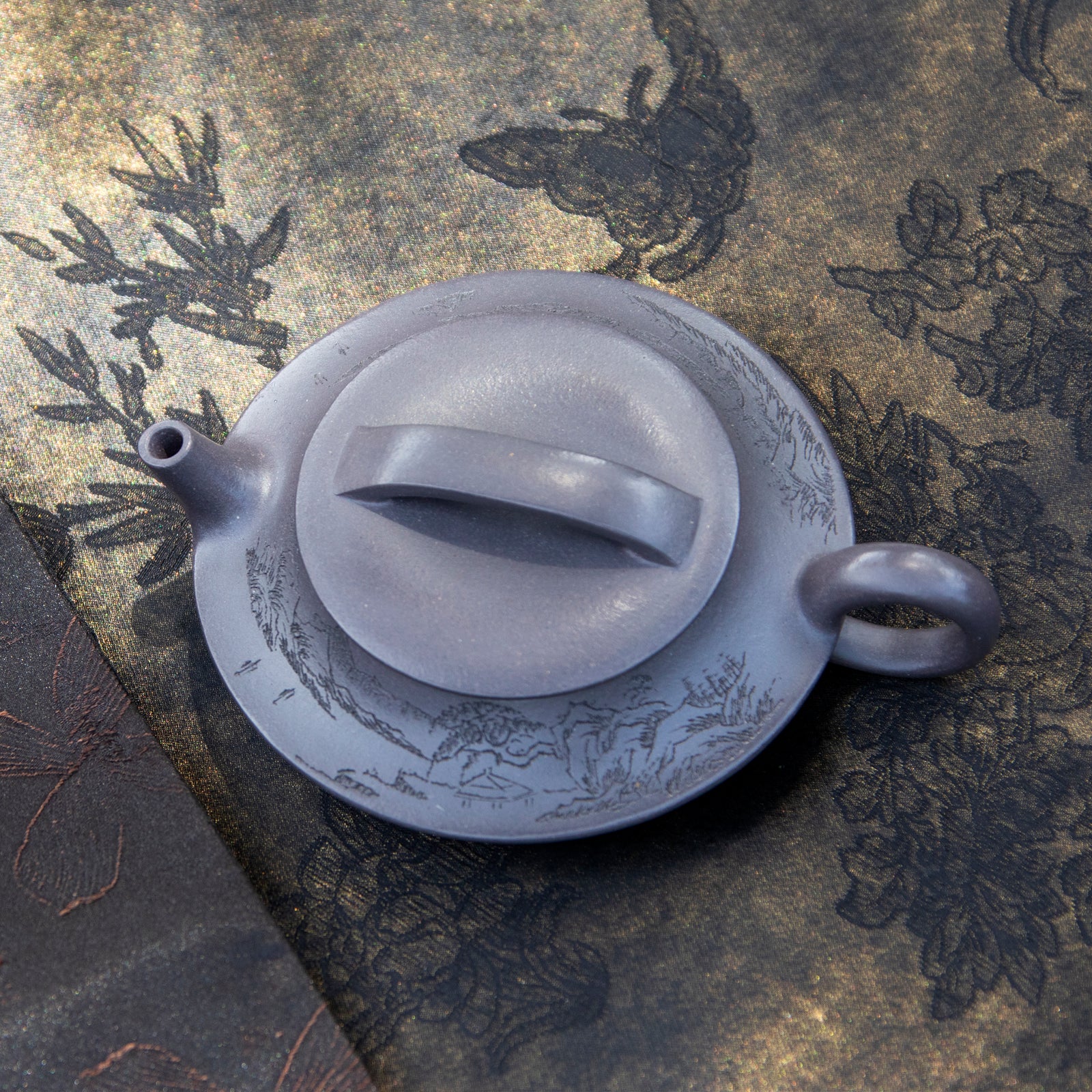 "Xu Huai" Style Yixing Teapot