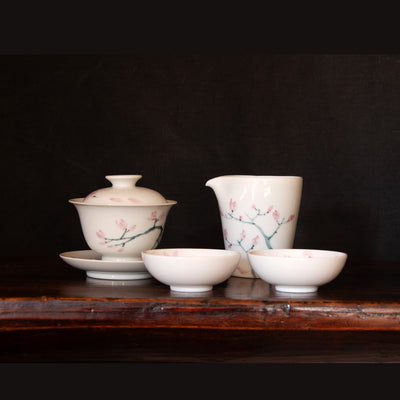 Hand-made Porcelain Magnolia Gaiwan