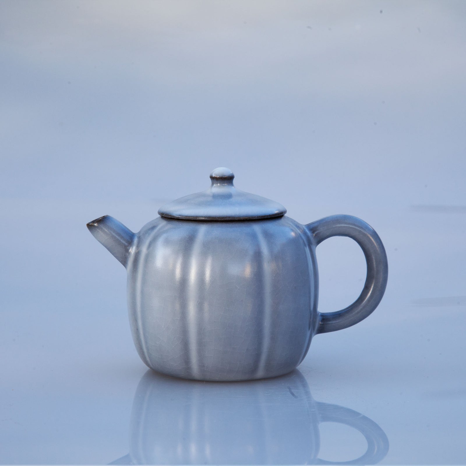 Architectural Grey Teapot (Melon Shape)