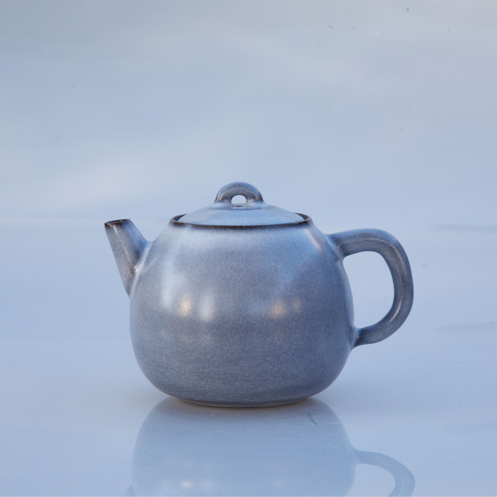 Architectural Grey Teapot (Melon Shape）