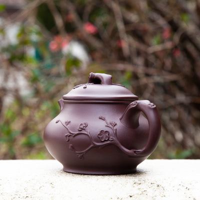 "Plum Blossom" Zi Ni Yixing Teapot